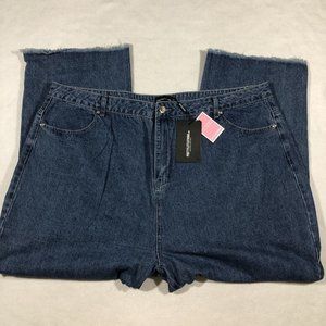 NEW Womens PrettyLittleThing 2X UK24 Blue Mid Wash Fray Hem Ripped Jean NWT